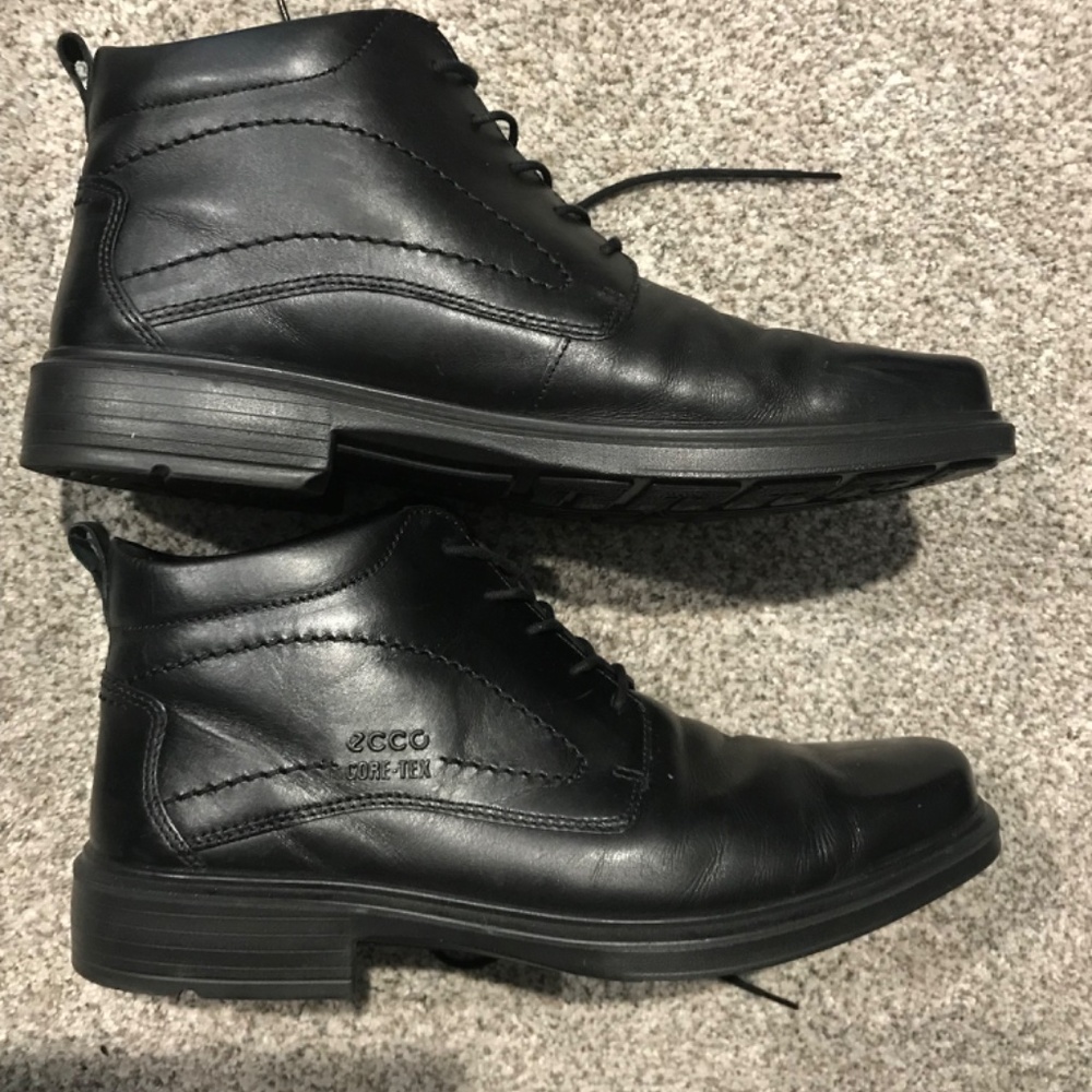 Ecco Berlin GoreTex Boots - Picture 2 of 3